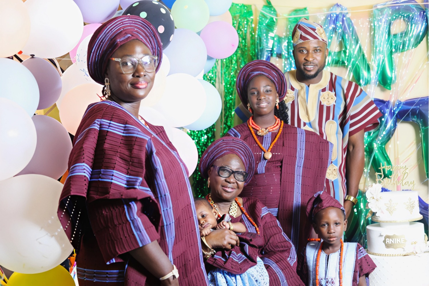 FAMILIA